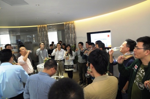 �±�GG�������漣ƽ̨